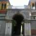 Villa Bonomo- Ingresso monumentale con semicolonne binate su ambo i lati